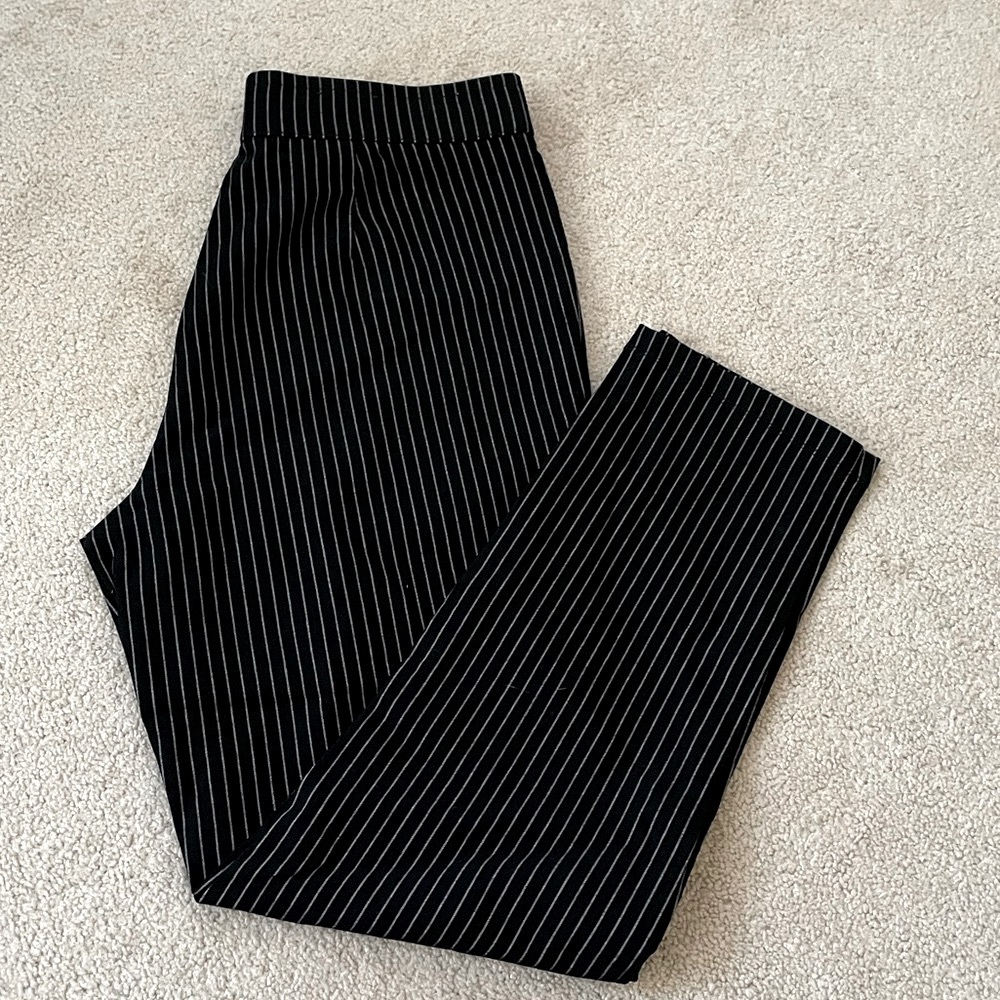 Black and white pinstripe pant